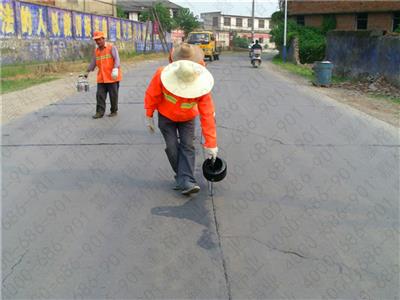 公路養(yǎng)護中裂縫修補的灌縫瀝青用多少號比較好？